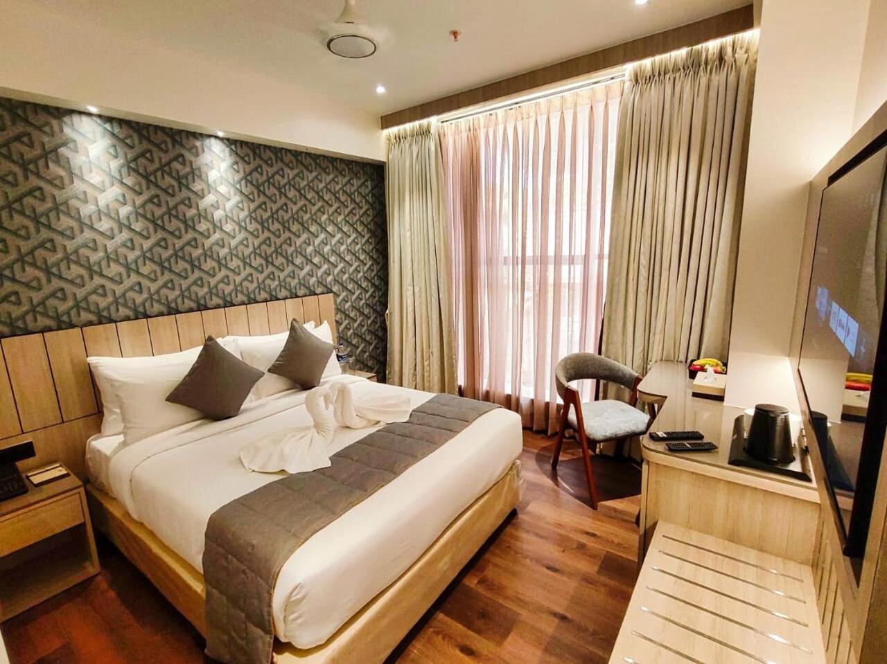 Maxxvalue Hotel Midc - Andheri Bombaj Exteriér fotografie