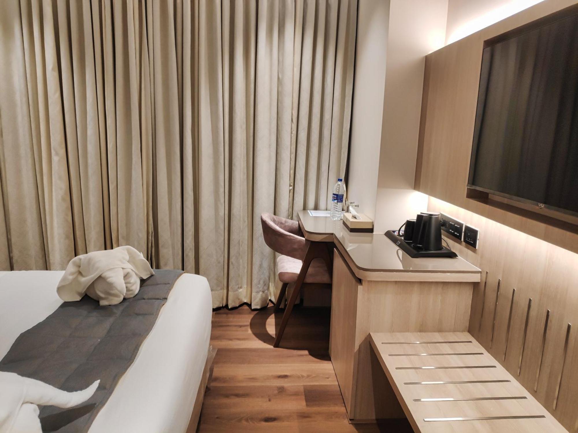 Maxxvalue Hotel Midc - Andheri Bombaj Exteriér fotografie